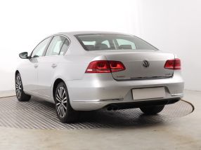 Volkswagen Passat - 2014