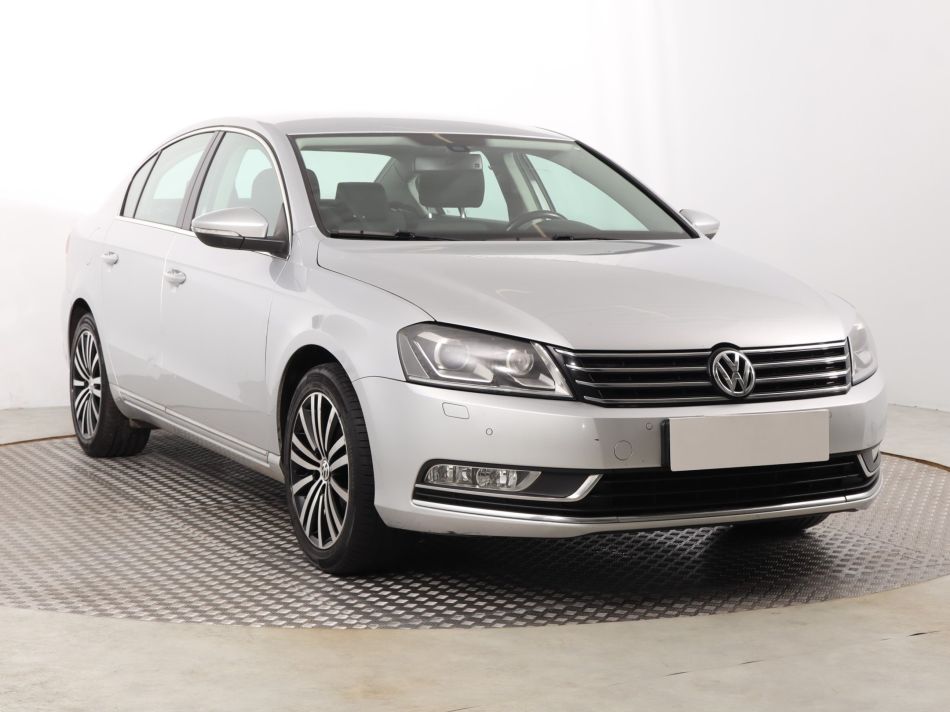 Volkswagen Passat - 2014