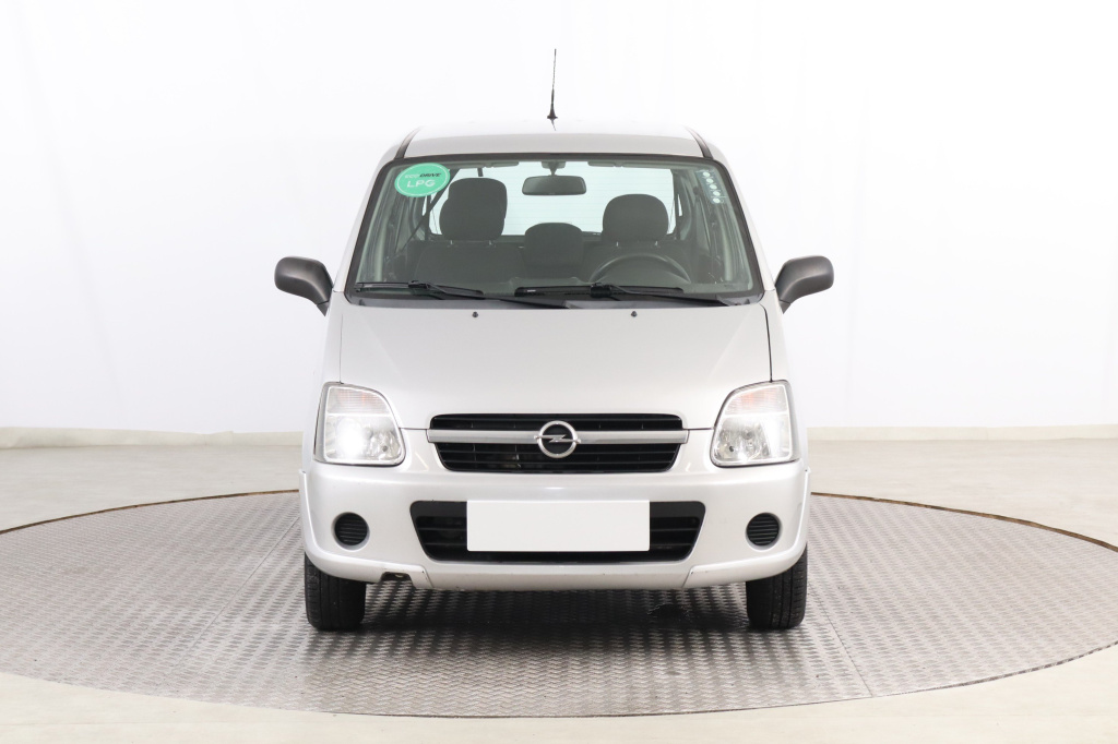 Opel Agila
