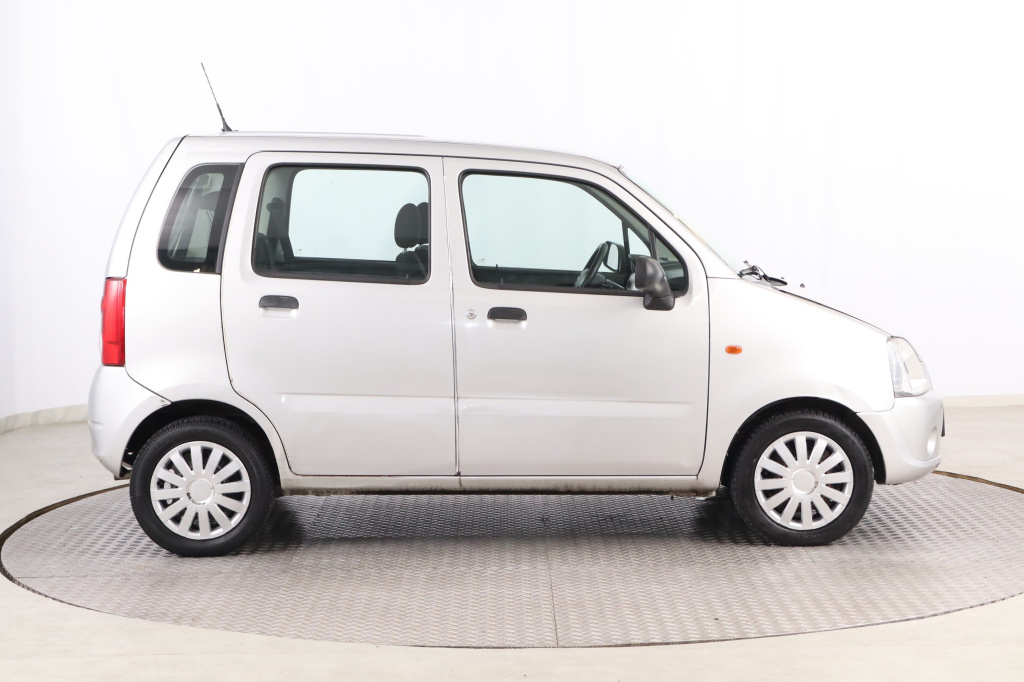 Opel Agila