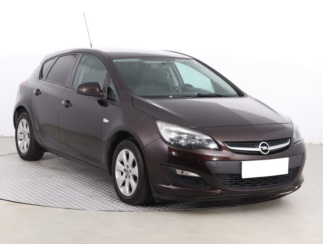 Opel Astra 2013