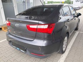 Kia Rio - 2016