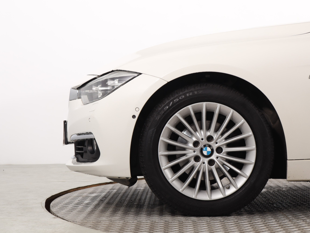 BMW 3