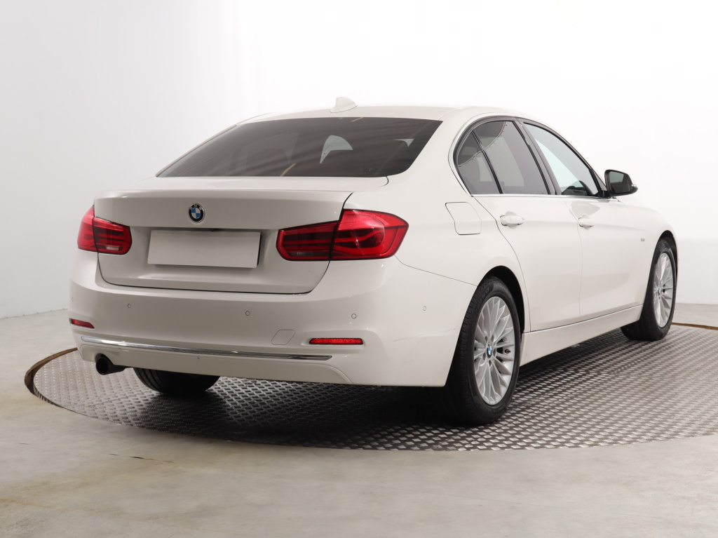 BMW 3