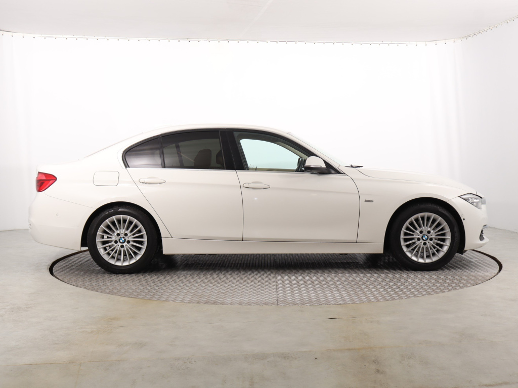 BMW 3