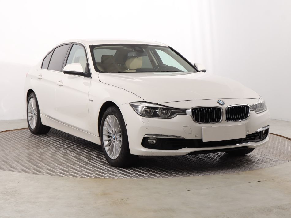 BMW 3 - 2016