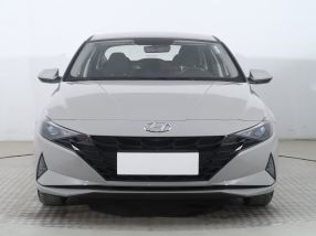 Hyundai Elantra - 2023