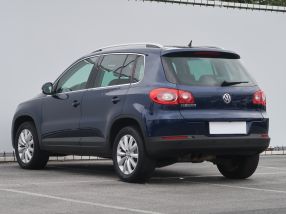 Volkswagen Tiguan - 2010