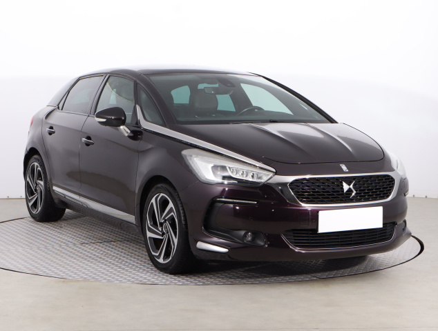 DS 5 2017