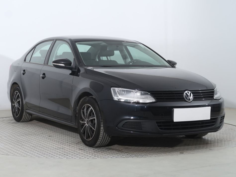 Volkswagen Jetta - 2013