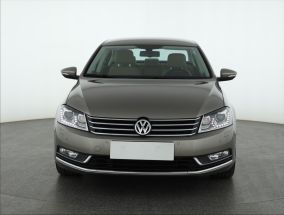 Volkswagen Passat - 2014