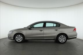 Volkswagen Passat - 2014