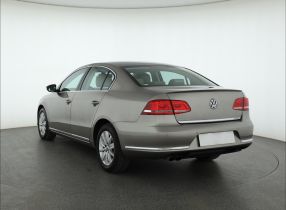 Volkswagen Passat - 2014