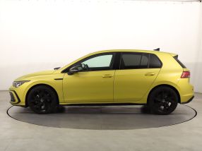 Volkswagen Golf - 2023