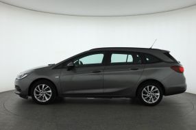 Opel Astra - 2020