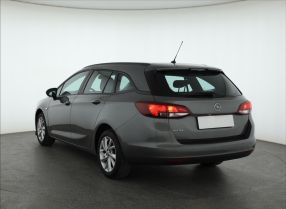 Opel Astra - 2020