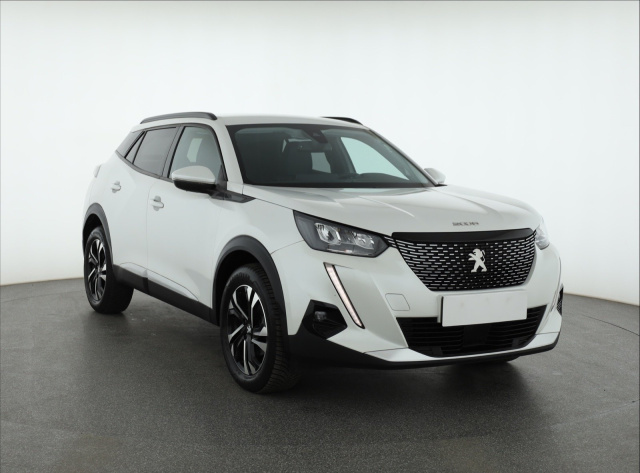 Peugeot 2008 2021