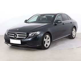 Mercedes-Benz E - 2016