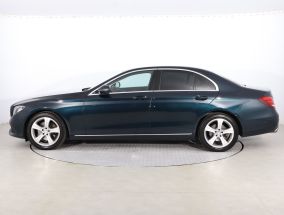 Mercedes-Benz E - 2016