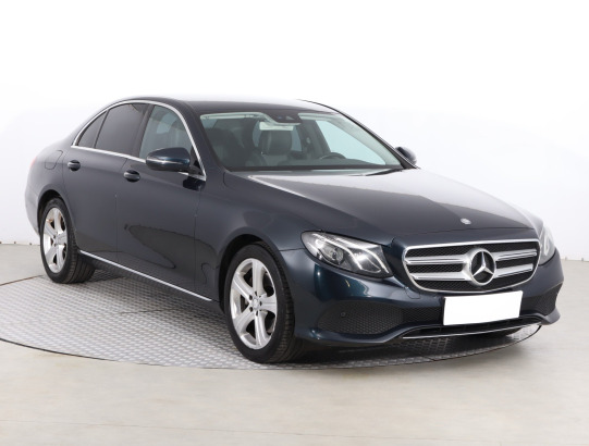 Mercedes-Benz E