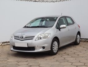 Toyota Auris - 2013