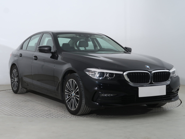 BMW 5 2019