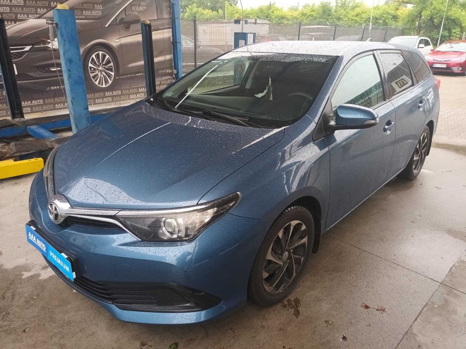 Toyota Auris - 2016