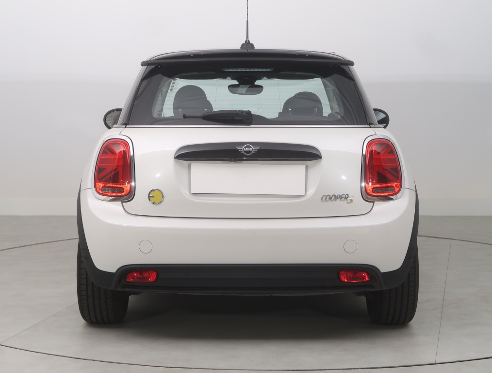 MINI 3-door