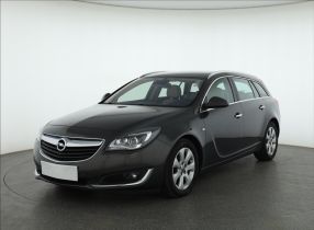 Opel Insignia - 2015