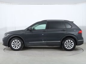 Volkswagen Tiguan - 2022