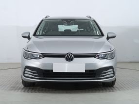 Volkswagen Golf - 2021