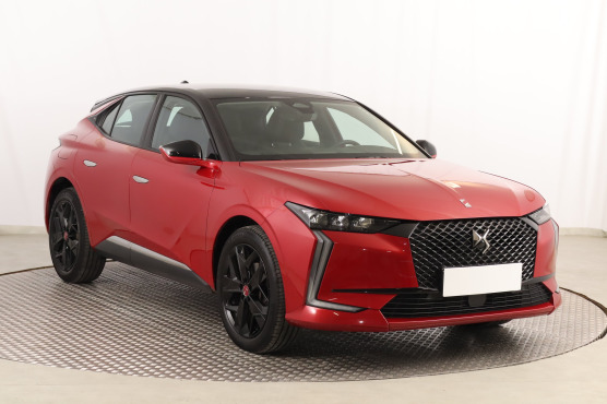 DS 4