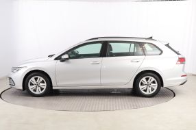 Volkswagen Golf - 2022