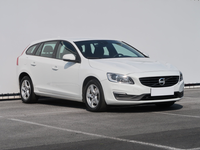 Volvo V60 2016