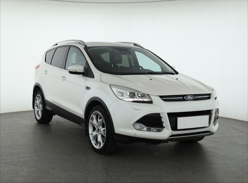 Ford Kuga - 2013