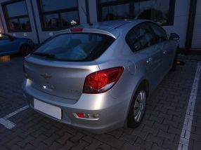 Chevrolet Cruze - 2011