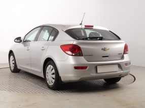 Chevrolet Cruze - 2011