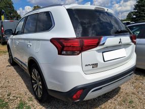 Mitsubishi Outlander - 2019