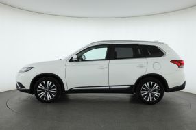 Mitsubishi Outlander - 2019