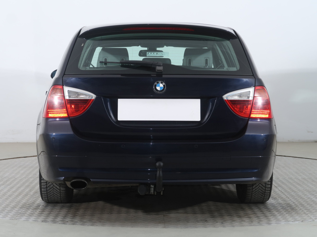 BMW 3