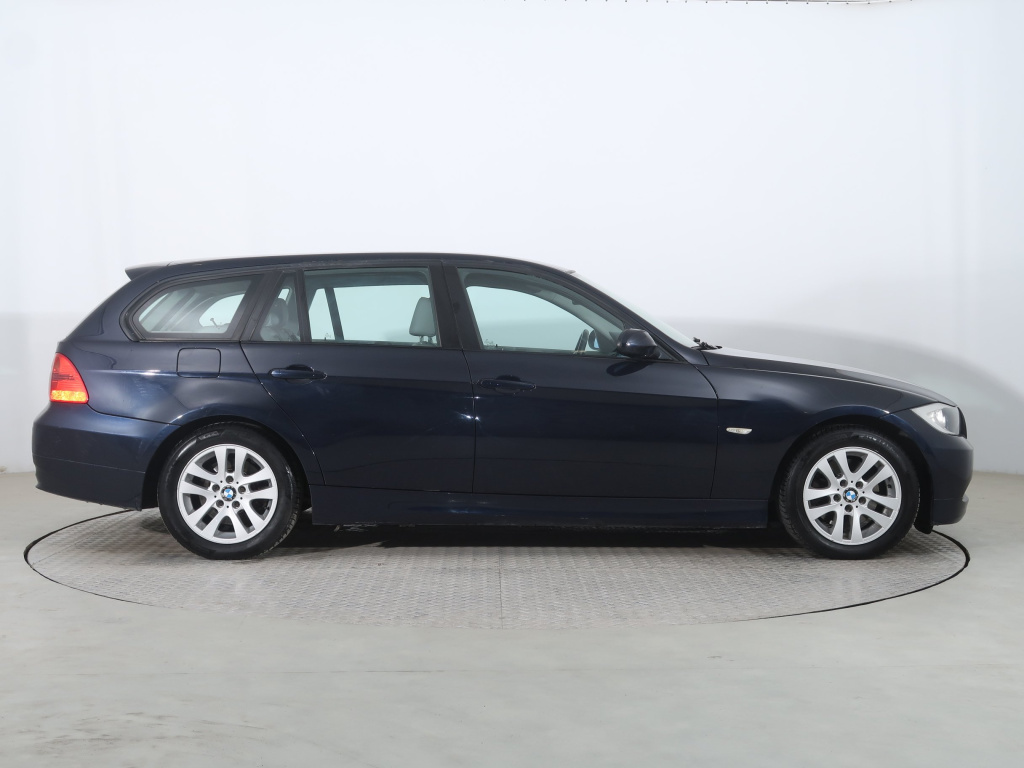 BMW 3