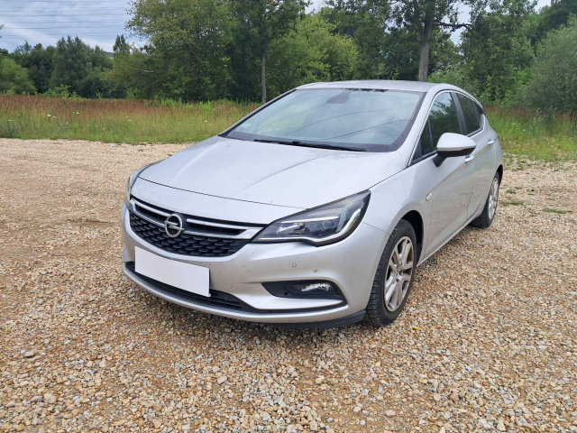 Opel Astra 2016