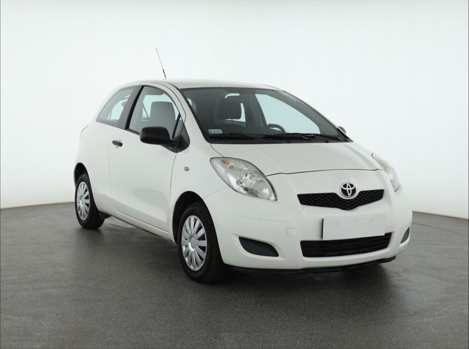 Toyota Yaris - 2009