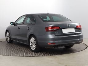 Volkswagen Jetta - 2017
