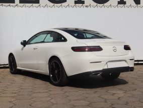 Mercedes-Benz E - 2017