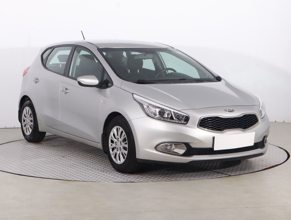 Kia Ceed - 2013