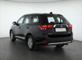 Mitsubishi Outlander - 2017