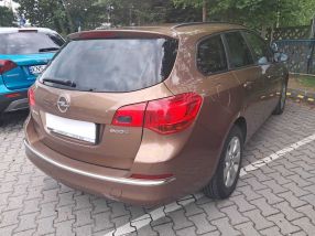 Opel Astra - 2015