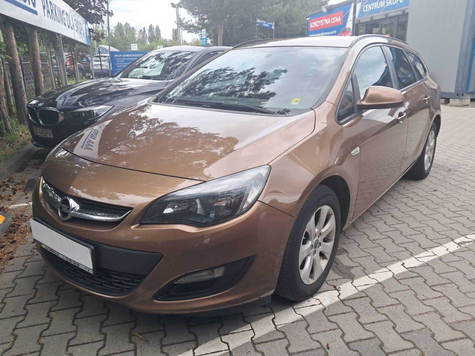 Opel Astra - 2015