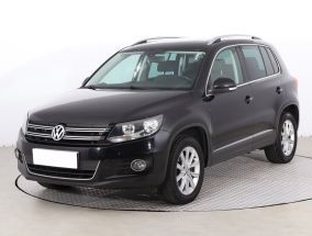 Volkswagen Tiguan - 2012